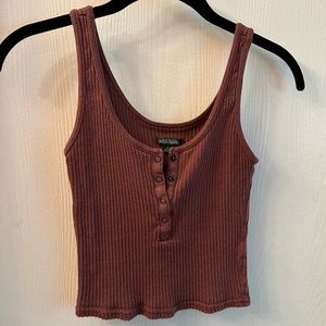 Ribbed snap button crop top